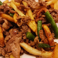 coyui's cooksnap of when they made 豚肉と冷凍ポテトの炒め物.