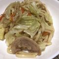 Ｕ字☆'s cooksnap of when they made 簡単・お手軽！焼きうどん♪.