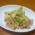 miho➹♡'s cooksnap of when they made キャベツとウィンナーのマスタード炒め.