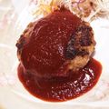 YuppieY's cooksnap of when they made 肉汁ジュワ〜のハンバーグ.