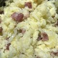 みゆ３☆'s cooksnap of when they made 粗びき胡椒とベーコンのポテトサラダ.
