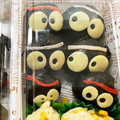 SmileMommy's cooksnap of when they made 簡単☆運動会キャラ弁　まっくろくろすけ　.