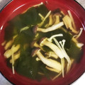 ムーミン☆ママ's cooksnap of when they made わかめとしめじの簡単スープ.