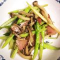 ムーミン☆ママ's cooksnap of when they made アスパラとしめじのベーコンバター炒め.