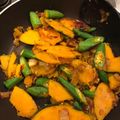 ☆ぉりん☆'s cooksnap of when they made かぼちゃとオクラのペペロンチーノ.