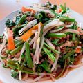 ☆３匹の子ぶた☆'s cooksnap of when they made 空芯菜と牛ひき肉のオイスターソース炒め.