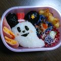 あいぽんぽん♪'s cooksnap of when they made 年長さんのお弁当（ハロウィンミッキー）.