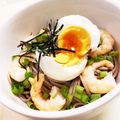 蒼の雫sp's cooksnap of when they made 冷凍海老と温玉で冷たい釜玉蕎麦.