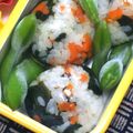 nosso's cooksnap of when they made 人参とワカメの胡麻油ふりかけ.