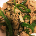 ＊にょにょん＊'s cooksnap of when they made 豚肉と舞茸とピーマンの味噌炒め.