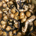 miomioko's cooksnap of when they made 簡単★体に優しいひじきとひよこ豆の煮物.
