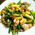 Jo～Jo～'s cooksnap of when they made 豚ﾊﾞﾗとじゃがいもとﾆﾝﾆｸの芽炒め♥.