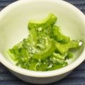 イエロースパイダー's cooksnap of when they made 塩麹DEゴーヤの浅漬け.