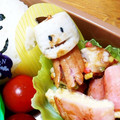 2girl2boyＳ's cooksnap of when they made 簡単 キャラ弁 おかず ちくわ星人①.