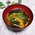 めみたん☆'s cooksnap of when they made えのきとわかめの味噌汁♪.