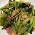 清水の嫁's cooksnap of when they made 小松菜とベーコンのバター醤油炒め.