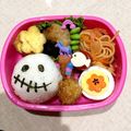 こにゃつ's cooksnap of when they made ハロウィン☆スケルトンおにぎり弁当.