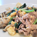 イエローバード's cooksnap of when they made 味付け簡単☆豚肉としめじの卵炒め.