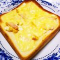 のり子のおかず♪'s cooksnap of when they made ハム卵もプラス♪コーンマヨトースト.