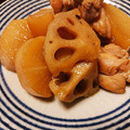 世千たまちゃん's cooksnap of when they made 鶏肉と大根と蓮根の煮物.
