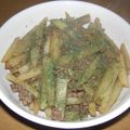 myu-to's cooksnap of when they made 挽肉とじゃがいものピリ辛味ぽん炒め.