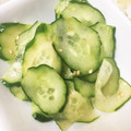 achanuha's cooksnap of when they made 浅漬けのもととごま油できゅうりのナムル.