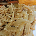 とも☆♪☆♪'s cooksnap of when they made 玉ねぎとえのきのバター醤油炒め.