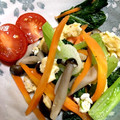 しゅんしゅっ's cooksnap of when they made 小松菜としめじとたまごのにんにく炒め.