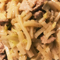 Mayumi731's cooksnap of when they made 簡単おいしいごまドレ焼きうどん.