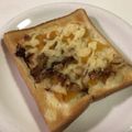 papikun's cooksnap of when they made 沢庵&葱&鰹節DE和風チーズトースト♫♬.