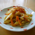 runa10's cooksnap of when they made ☆大根の皮で洋風？？節約きんぴら☆.