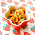 あやちん０８１６'s cooksnap of when they made キムチ・りんご・枝豆を赤だしで和えただけ.
