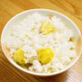 うららすもも's cooksnap of when they made 新米で栗ごはん.