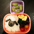 どらど～ら's cooksnap of when they made 海苔だけでキャラ弁☆ひつじのショーン.