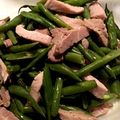 ame-ikuru's cooksnap of when they made 豚肉とインゲンのシーズニングソース炒め.