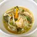 はらぺこしろうさぎ's cooksnap of when they made 秋鮭と白葱の梅和風スープ.