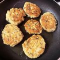 さかなままん's cooksnap of when they made 鶏挽肉の和風照り焼きハンバーグ.