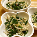もやしスイマー's cooksnap of when they made モロヘイヤとえのき茸のお浸し.