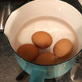 しほまる♬'s cooksnap of when they made ゆで卵メモ（固ゆで～半熟～生熟）.