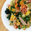 反省堂書店（のぐち）'s cooksnap of when they made ほうれん草のクリームパスタカレー風味.