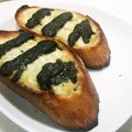 Tケｰ′sK's cooksnap of when they made バゲットトーストはバジルソースで.