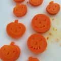 芝政の世界's cooksnap of when they made ハロウィン♪人参ランタンとチーズおばけ.