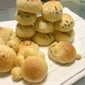 よしお03's cooksnap of when they made ぷにぷに☆ネコ足パン.