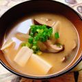 のんべぇヒロ's cooksnap of when they made ごぼうとしいたけと豆腐の味噌汁.