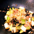 クックPFP2FU☆'s cooksnap of when they made 長ネギとツナの塩こんぶ炒め.