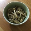 クック1FX93J☆'s cooksnap of when they made 糸こんにゃくとしめじの炒め煮.