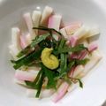 tamago大好き's cooksnap of when they made 簡単カマボコと大葉のわさび醤油合え.