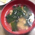 ゆんやともも's cooksnap of when they made 簡単！納豆入りワカメスープ.