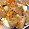 ちょっさん★'s cooksnap of when they made 基本の親子丼☆明日の生姜焼きも一緒に準備.