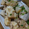 や～たん食堂's cooksnap of when they made 里芋・大根・ちくわぶでそぼろ煮！.